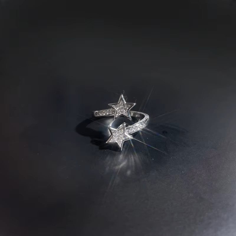 Swirl Zircon Star Ring