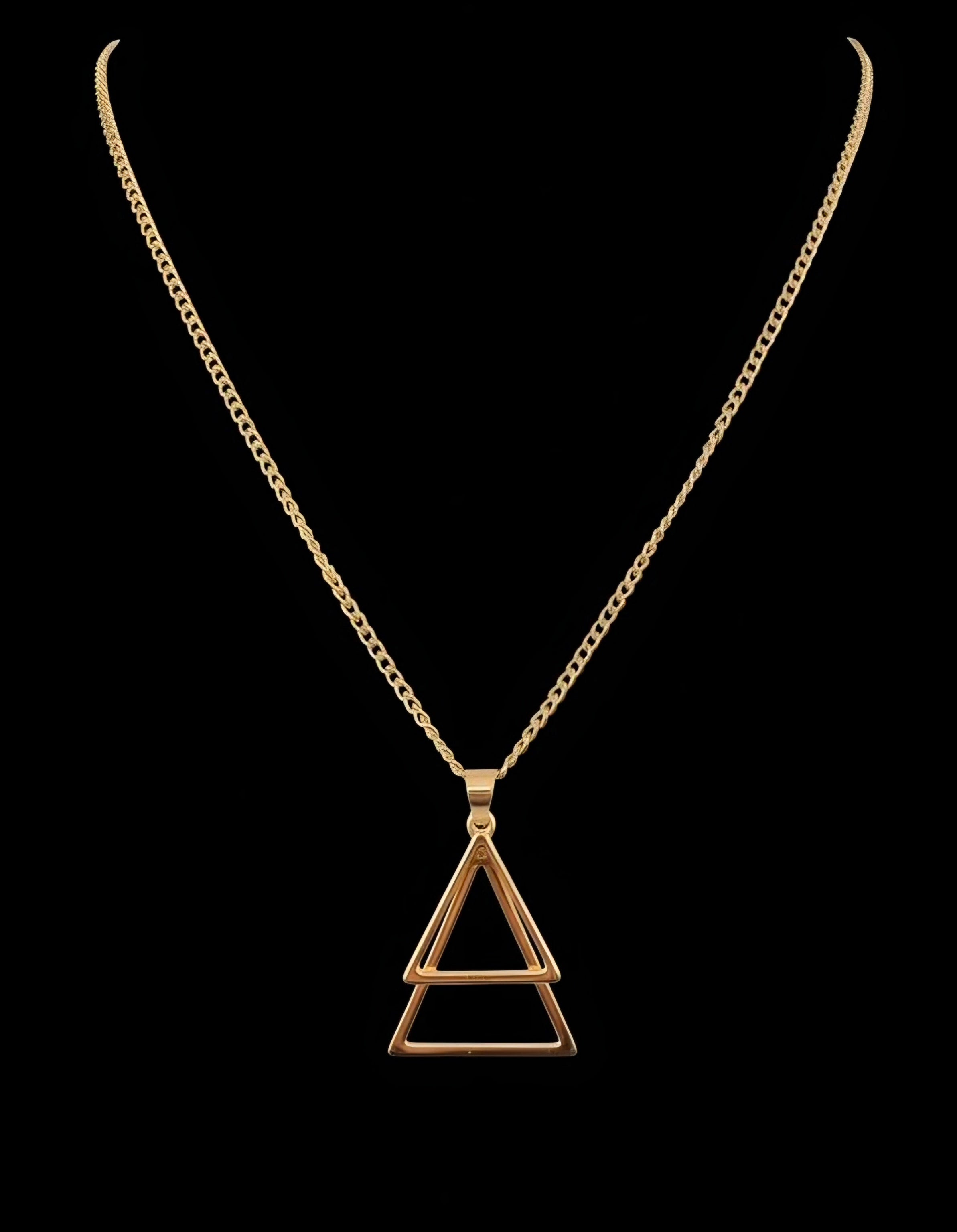 Retro Triangle Piece Necklace