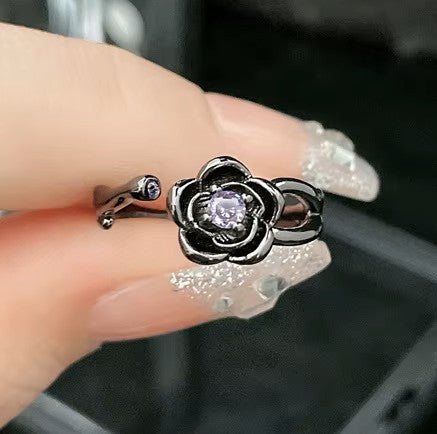 Black flowered Stones rings