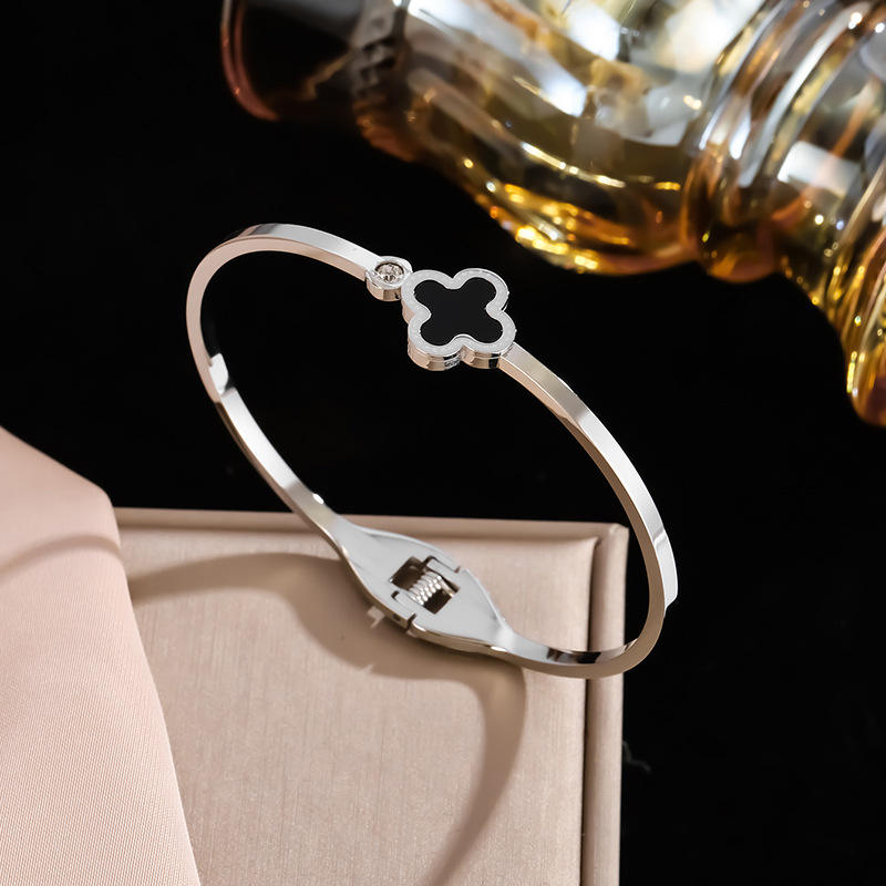 Flower Shape Zircon Inlaid Bangles