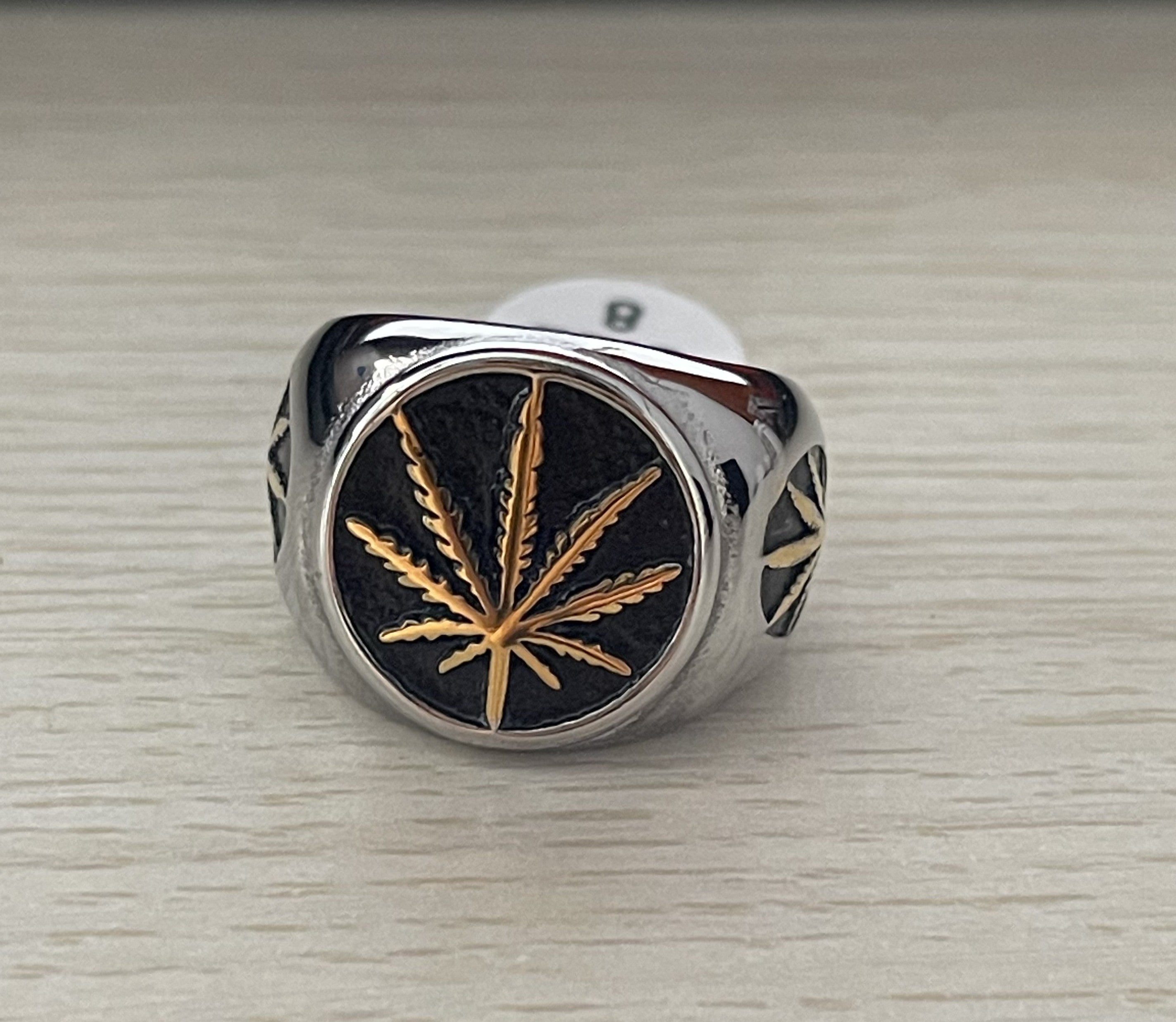 Round Ring with Gold Leaf Accent