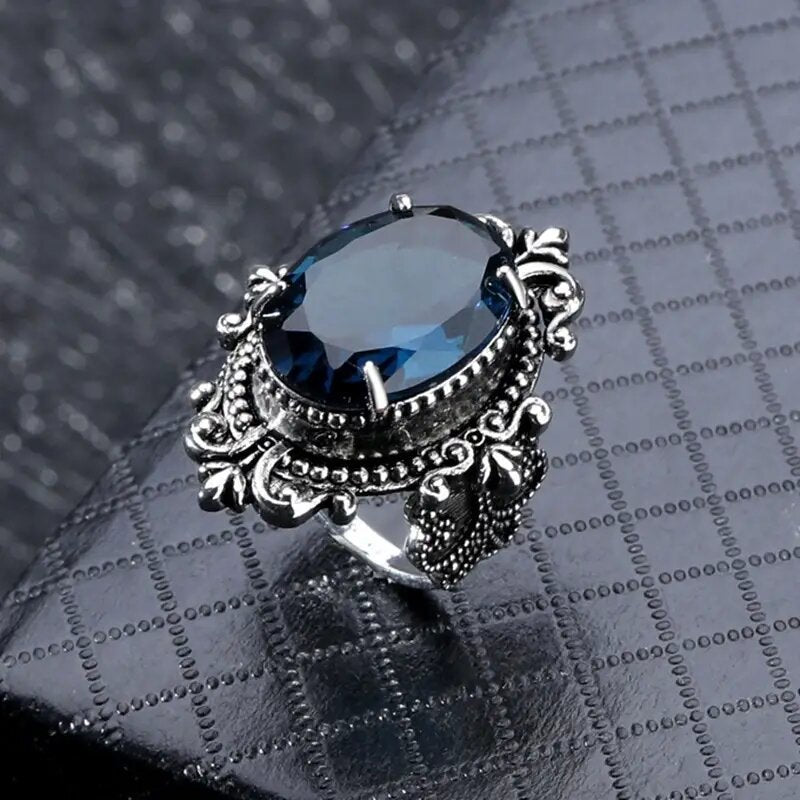 Vintage Style Lace Design Blue Zircon
