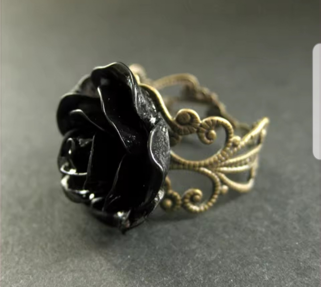 Large Black Rose Ring