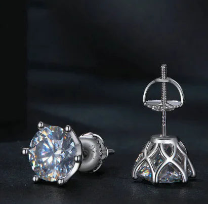 Six-Claw Moissanite Stud Earrings